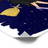 Een heks met een Oranje kat op een Broomstick Poster (Hoek)