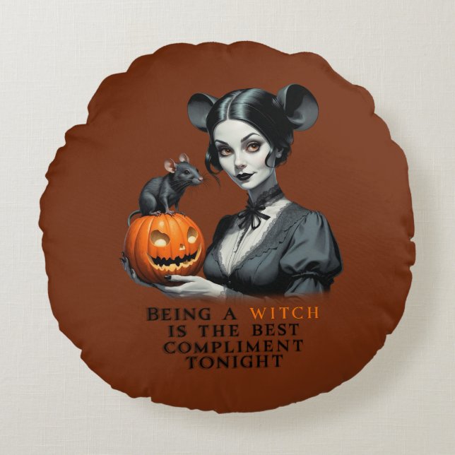 Een heks zijn is het beste compliment vanavond. rond kussen (Voorkant)