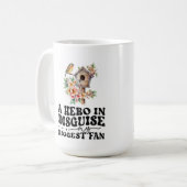 Een held in vermomde Mok (Voorkant links)