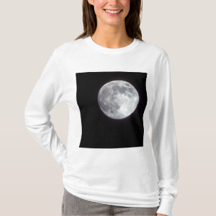 Een heldere volle maan in een zwarte nachthemel. t-shirt