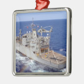 Een helikopter ruimt de cockpit metalen ornament (Links)