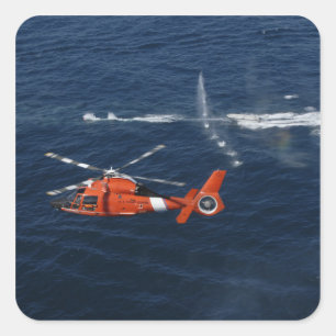 Een helikopterbemanning vierkante sticker