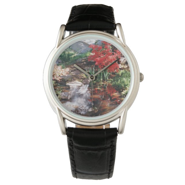 Een hellende plaats horloge (Voorkant)
