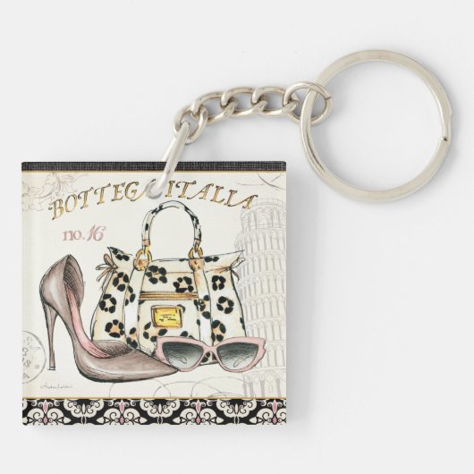 Een hoefijzer, een tas en een paar bril sleutelhanger (Achterkant)