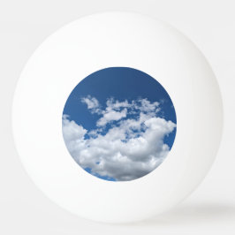 Een hoek van wolken pingpongbal