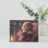 Een hond lezen briefkaart (Staand voorkant)