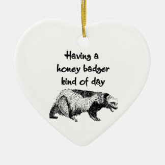 Een honingbadger, een soort dag keramisch ornament