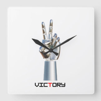Een horloge met een fantasierijk design vierkante klok