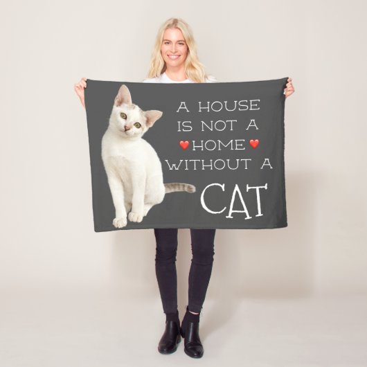 Een huis niet een thuis witte kat fleece deken (In situ)