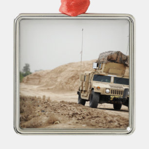 Een Humvee leidt veiligheid Metalen Ornament