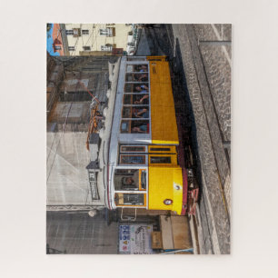 Een iconische, gele tram, Lissabon, Portugal Legpuzzel