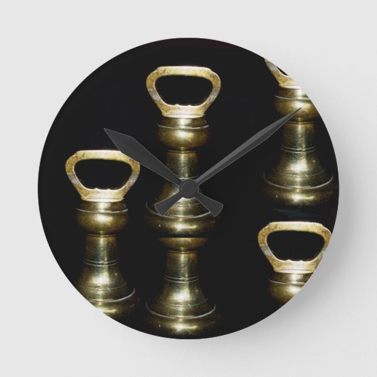 Een Iers Design-The Brass Collectie Ronde Klok (Voorkant)