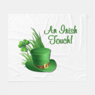 Een Ierse aanraking Leprechaun Kloverhoed in Gras Fleece Deken