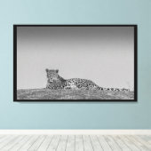 Een Illusive Leopard Zwart & Wit Canvas Wall Art Afdruk (Insitu (Houten vloer))