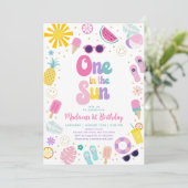 Een in de Sun Girl Pool Party Zomerverjaardag Kaart (Staand voorkant)
