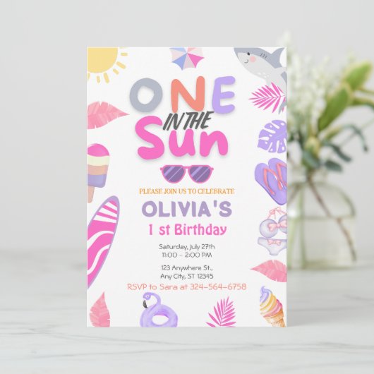 Een in de zon roze meisje strand 1 ste verjaardags kaart (Staand voorkant)