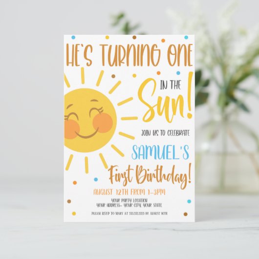 Een in de zon verjaardagsfeest uitnodiging (Staand voorkant)