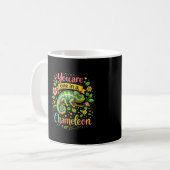 Eén in een Kameleon Koffiemok (Voorkant links)