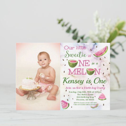 Een in een meloen 1e Watermeloen Verjaardag Uitnod Kaart (Staand voorkant)