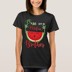 Een in een meloen broeder grappige verjaardag bijp t-shirt