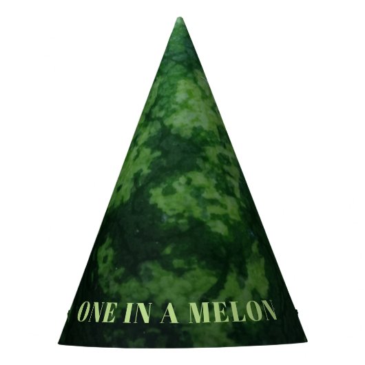 Een in een meloen groene watermeloen fruit verjaar feesthoedjes (Voorkant)