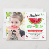 Eén in een melon First Birthday Photo Invitation Kaart (Voorkant)