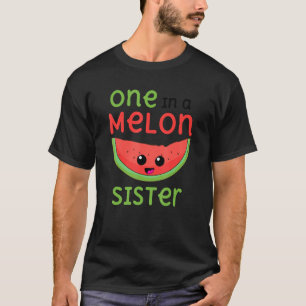 Een in een Melon Party zuster Group die eerste B o T-shirt