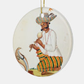 Een Indische slang-opper met een Cobra, van een Fr Keramisch Ornament (Links)