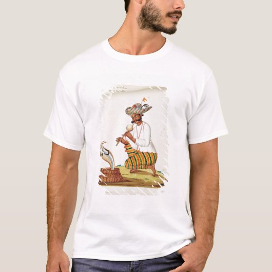 Een Indische slang-opper met een Cobra, van een Fr T-shirt (Voorkant)