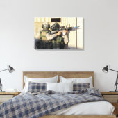 Een infanterieverkenner richt zijn wapen op canvas afdruk (Insitu (Slaapkamer))