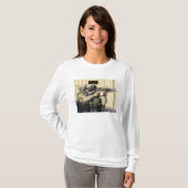 Een infanterieverkenner richt zijn wapen op t-shirt (Voorkant volledig)