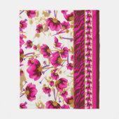 Een ingewikkeld bloemmotief in roze en wit, art fleece deken (Voorkant)