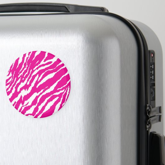 Een ingewikkeld bloemmotief in roze en wit, art magneet (Insitu (bagage))