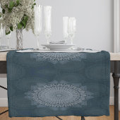 Een initiatie van de massacirkel (blauwe versie) medium tafelloper