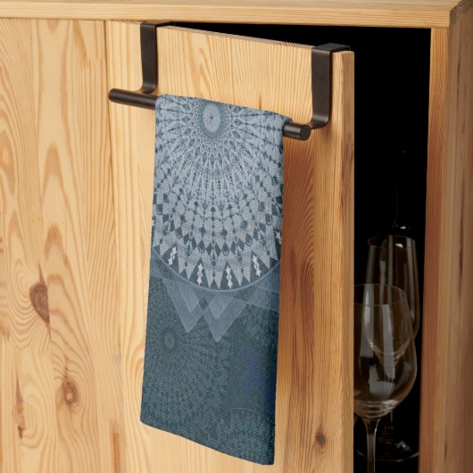 Een initiëring van de massablauwe cirkel theedoek (Derde Gevouwen)