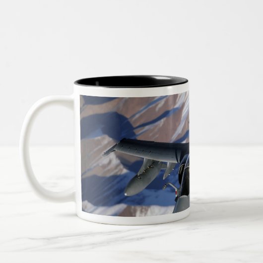 Een Italiaans AMX maakt verbinding Tweekleurige Koffiemok (Links)