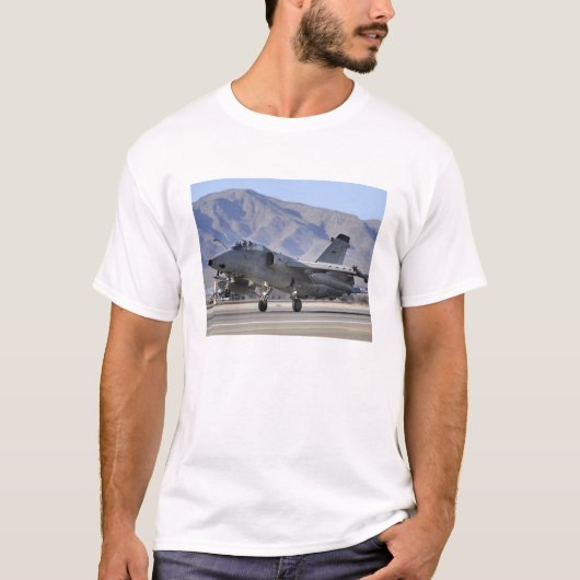 Een Italiaanse luchtmacht AMX-strijder T-shirt (Voorkant)