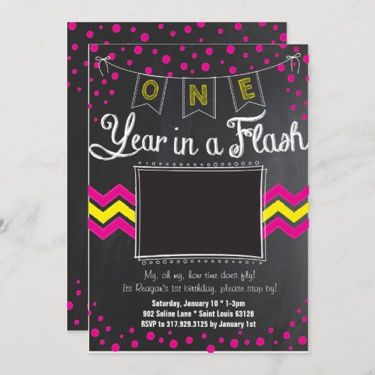 Een jaar in een Flash verjaardagsuitnodiging Kaart (Voorkant / Achterkant)