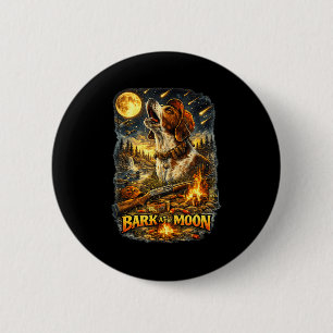 Een jachthond huilt naar de maan met mijn ronde button 5,7 cm