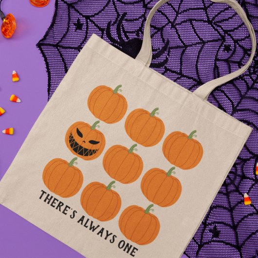 Een Jack-O'-Lantern met pompoenen Tote Bag