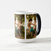 Een jong meisje verdedigt zichzelf tegen Eros Magische Mok (Voorkant rechts)