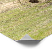 Een jonge jongen die een trekker bestuurt die oogs poster (Hoek)