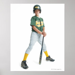 een jonge kaukasische jongen draagt een groene kle poster