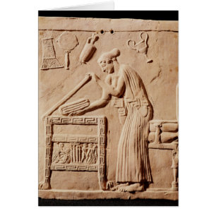 Een jonge vrouw die haar kleren in een