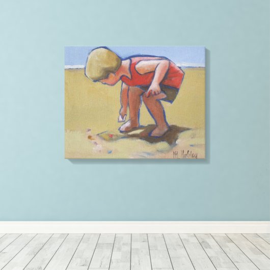 Een jongen die een mantel in het zand vindt canvas afdruk (Insitu (Houten vloer))