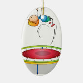 Een jongen die trampoline speelt keramisch ornament (Rechts)