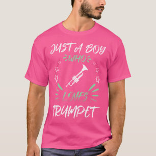 Een jongen die van trompet houdt t-shirt