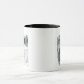 Een jongen en een meisje die een mijnschacht opdoe mok (Midden)