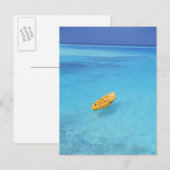 Een kano op het water briefkaart (Voorkant / Achterkant)