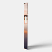 Een kano rust op de oever van Pawtuckaway Lake Case-Mate iPhone Case (Achterkant / Rechts)